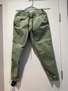 Men's Old Navy Olive Green Built-in Flex Modern Jogger Pants